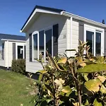Oase, Zanddijk 75 Julianadorp